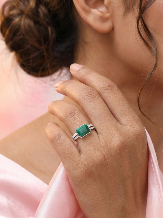 Natural Emerald Glow Silver Statement Ring