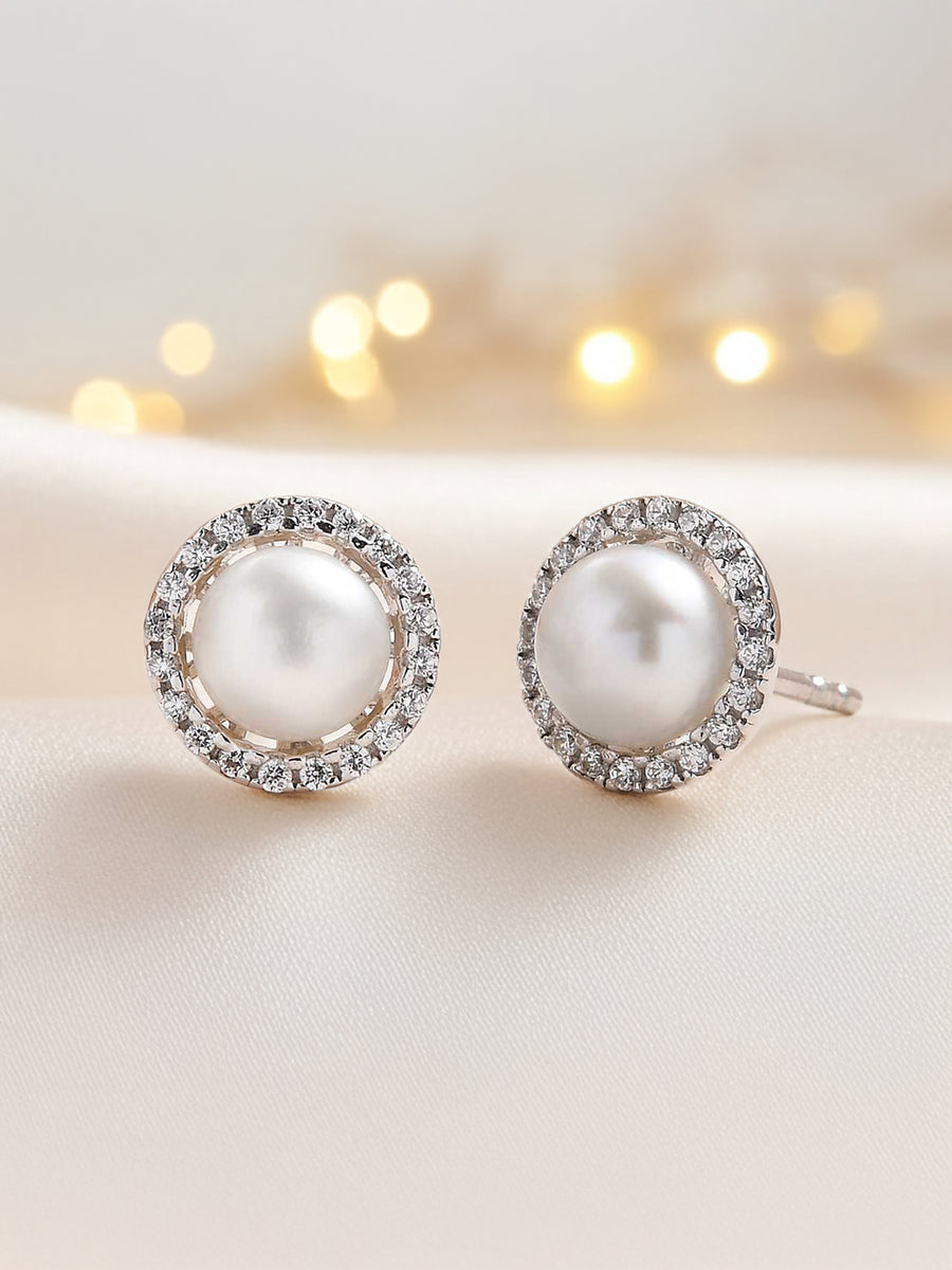 Classic Pearl Stud Earrings For Everyday