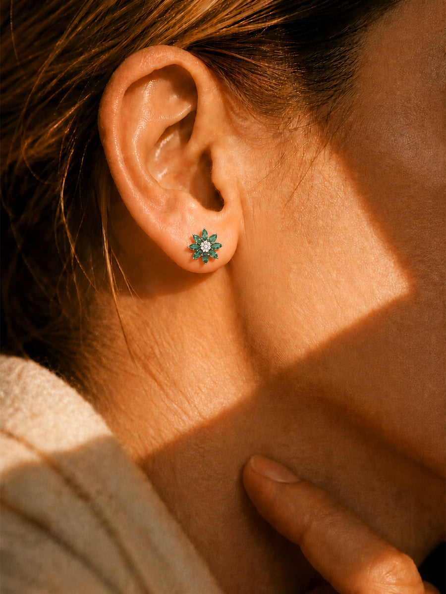 Green Emerald CZ Silver Flower Stud Earrings