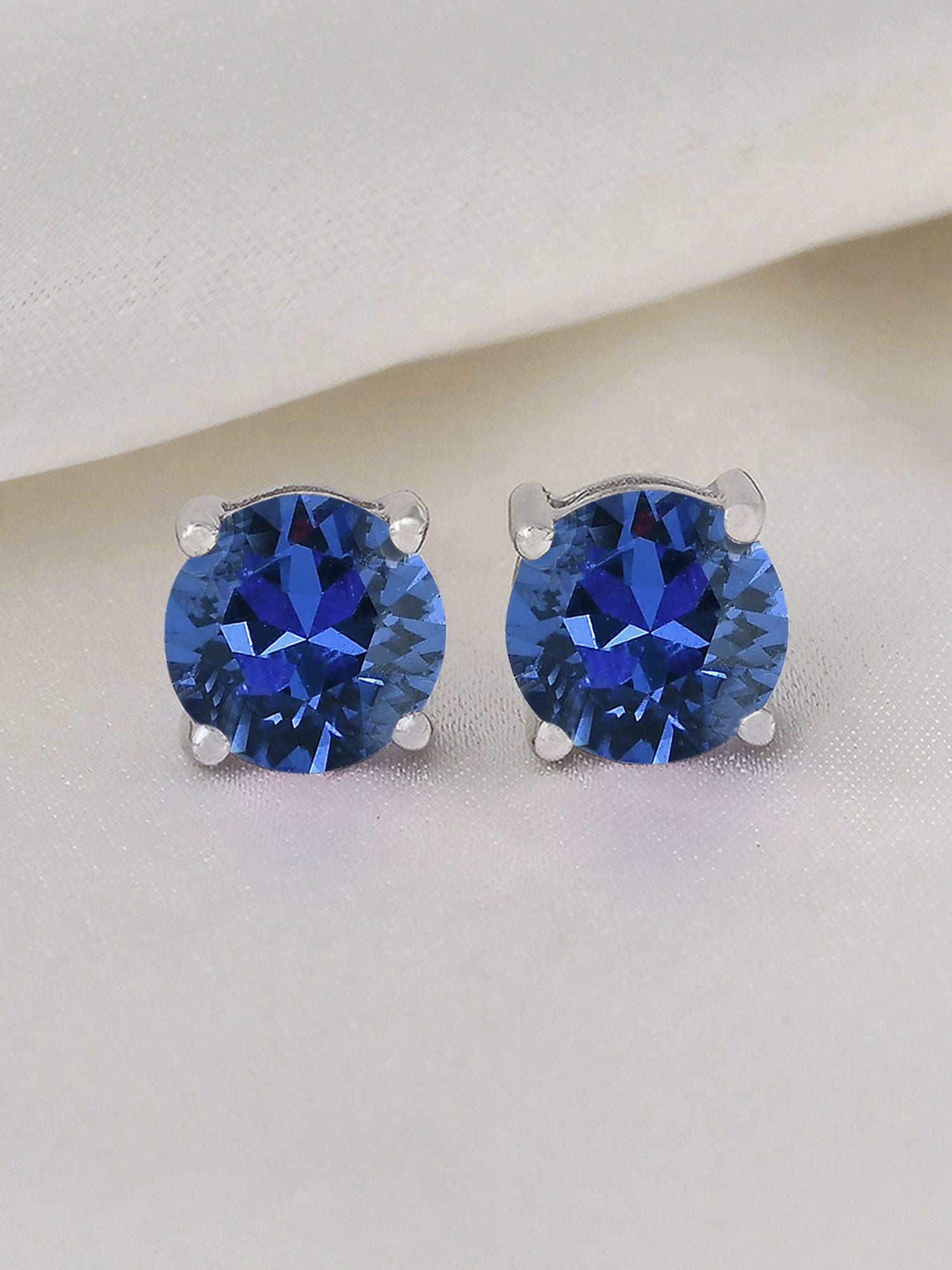 1 Carat Blue Sapphire Solitaire Stud Earrings