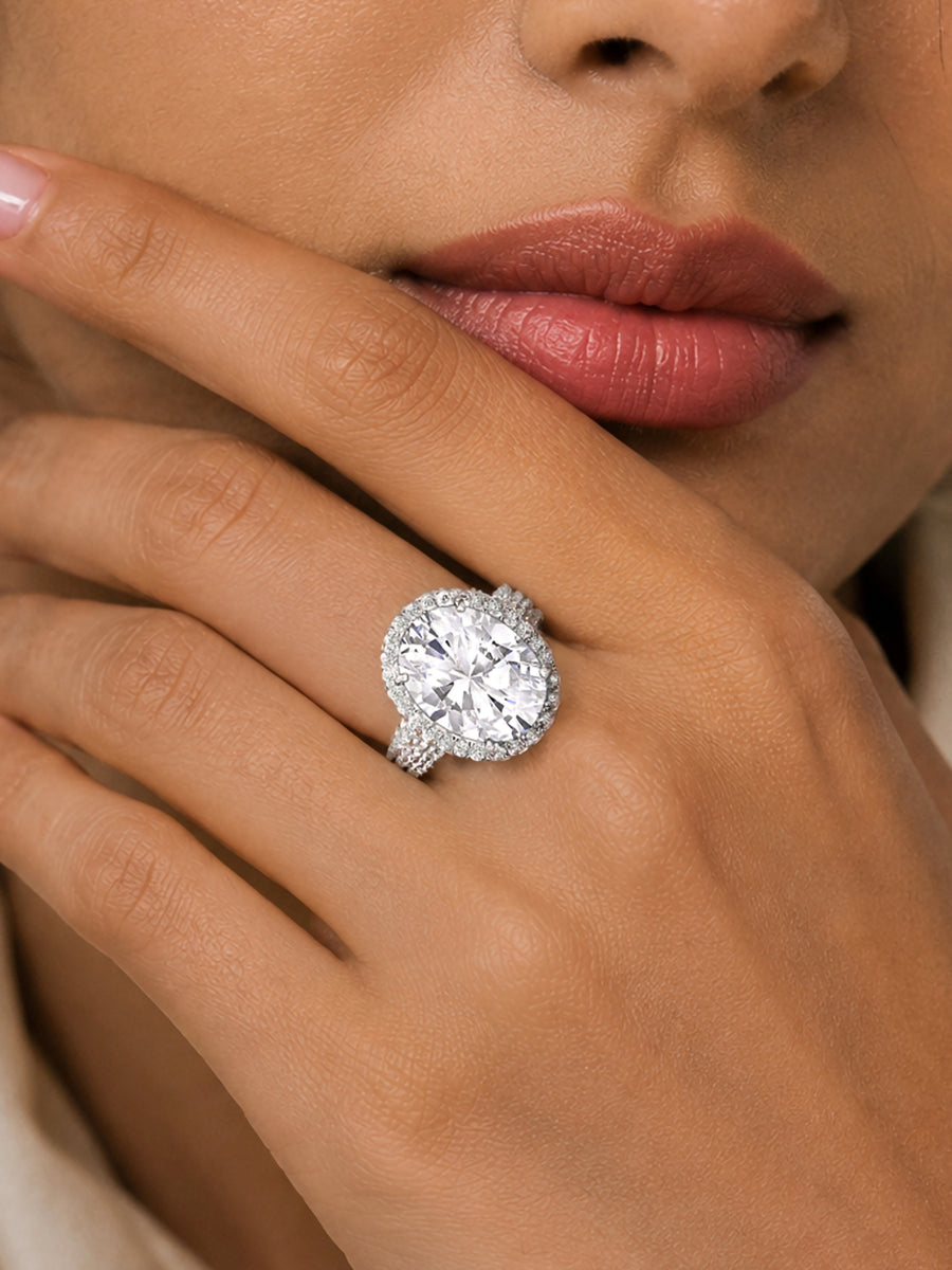 Glamm American Diamond Oval Ring In 925 Silver
