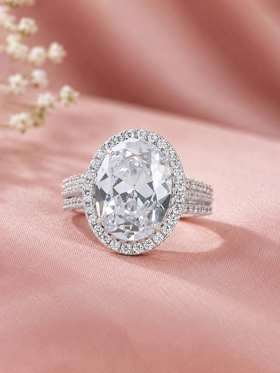 Glamm American Diamond Oval Ring In 925 Silver