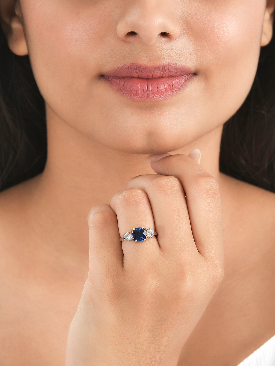 Meghan Markle Blue Sapphire Ring in Rose Gold