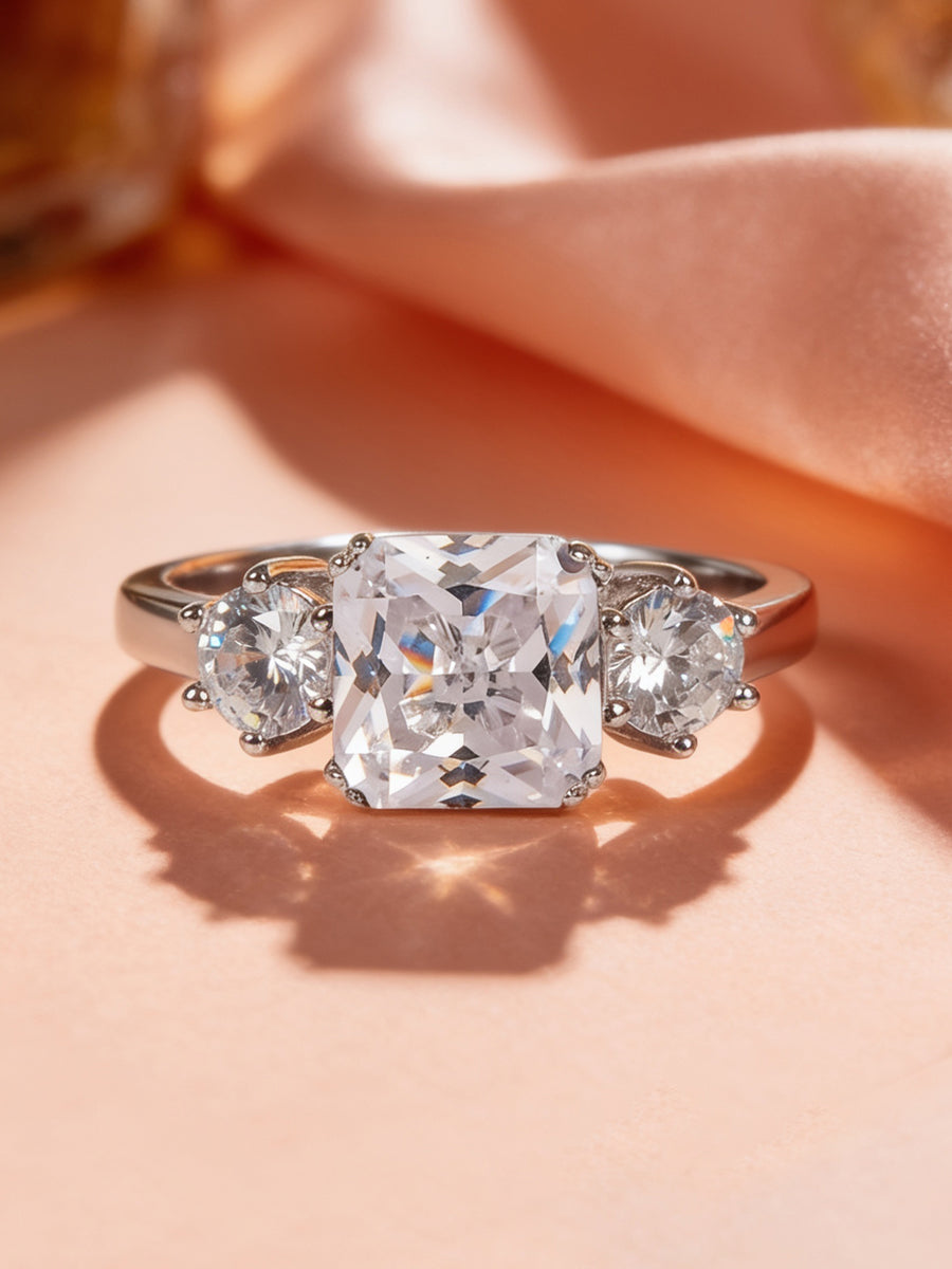 Meghan Markle Design Cubic Zirconia Ring