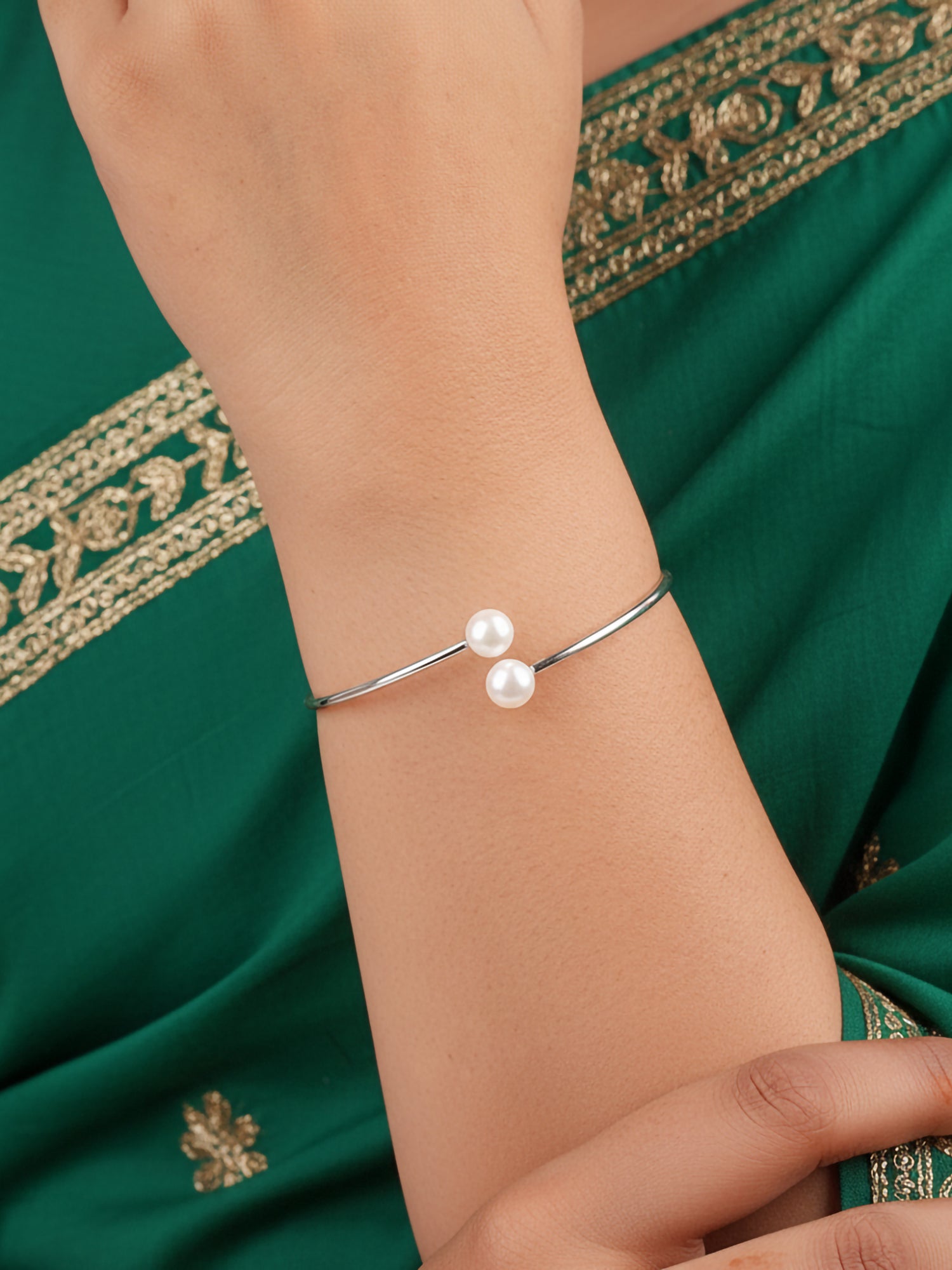 Pearl Silver Flexible Bangle For Women