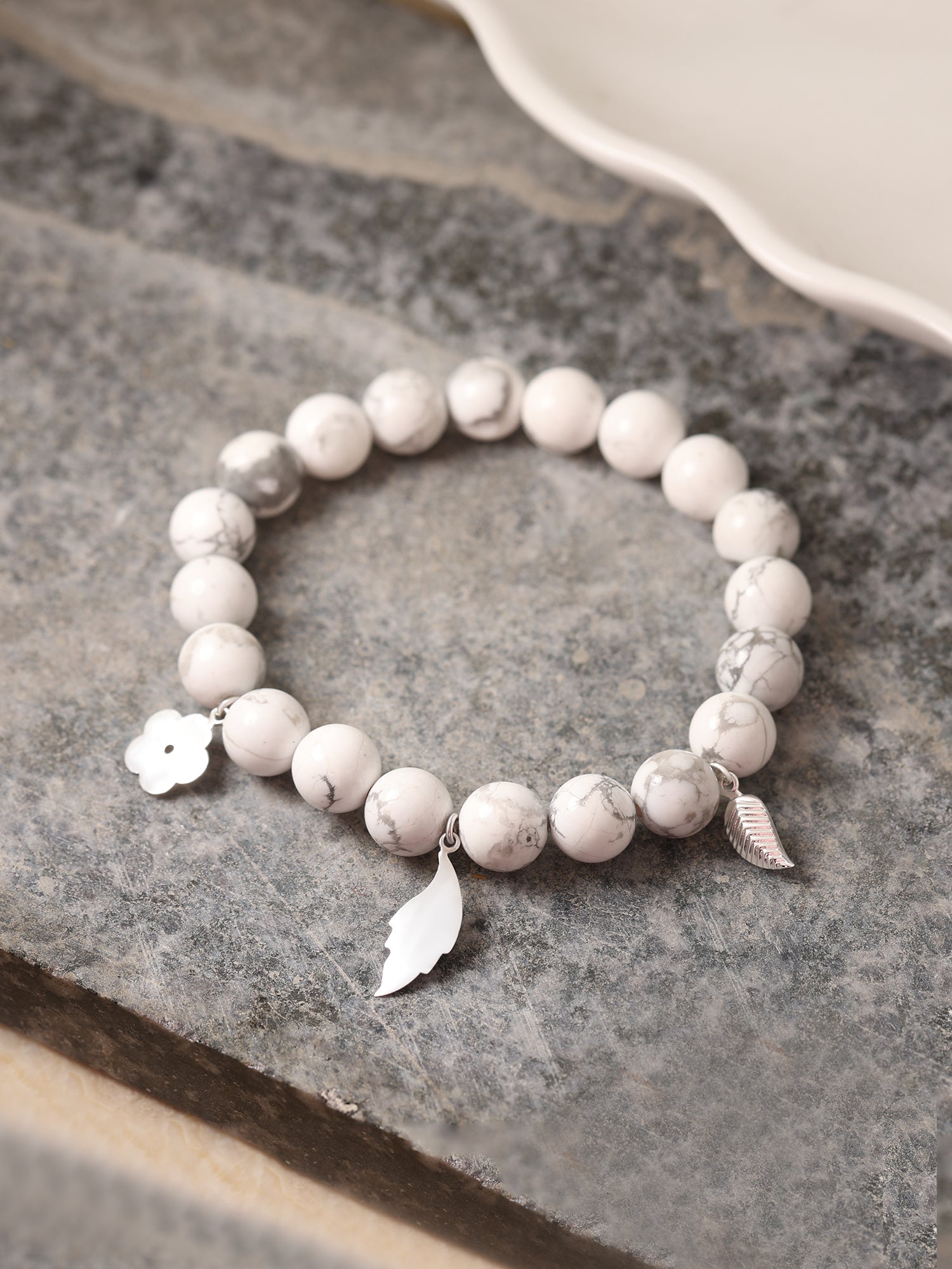 Natural Howlite Beads Charm Bracelet For Peace