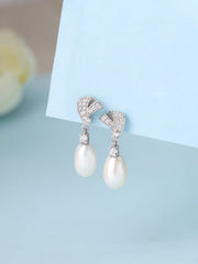 Royalty Pearl Earrings