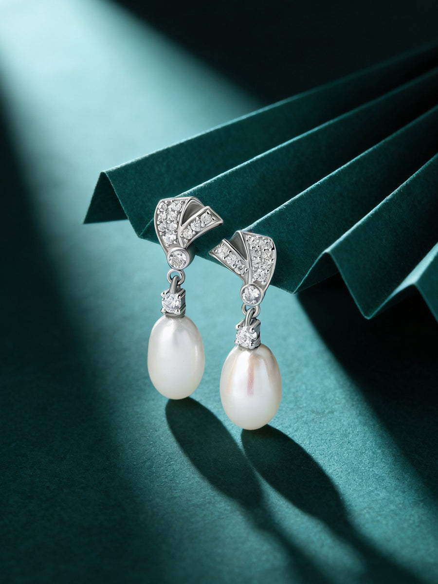 Freshwater Pearl Silver Drop Earrings