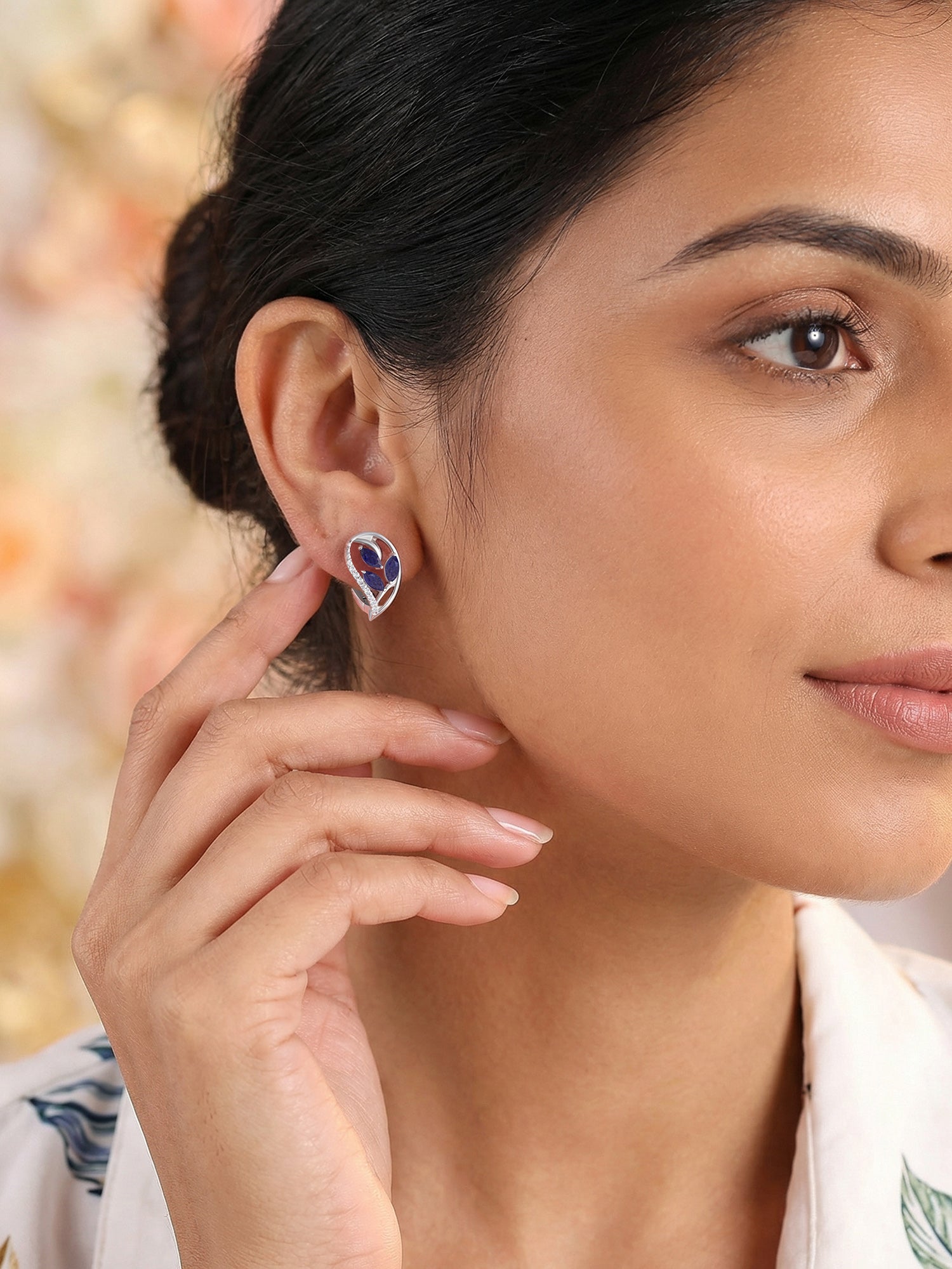 Natural blue Sapphire & White Topaz hoops Earrings