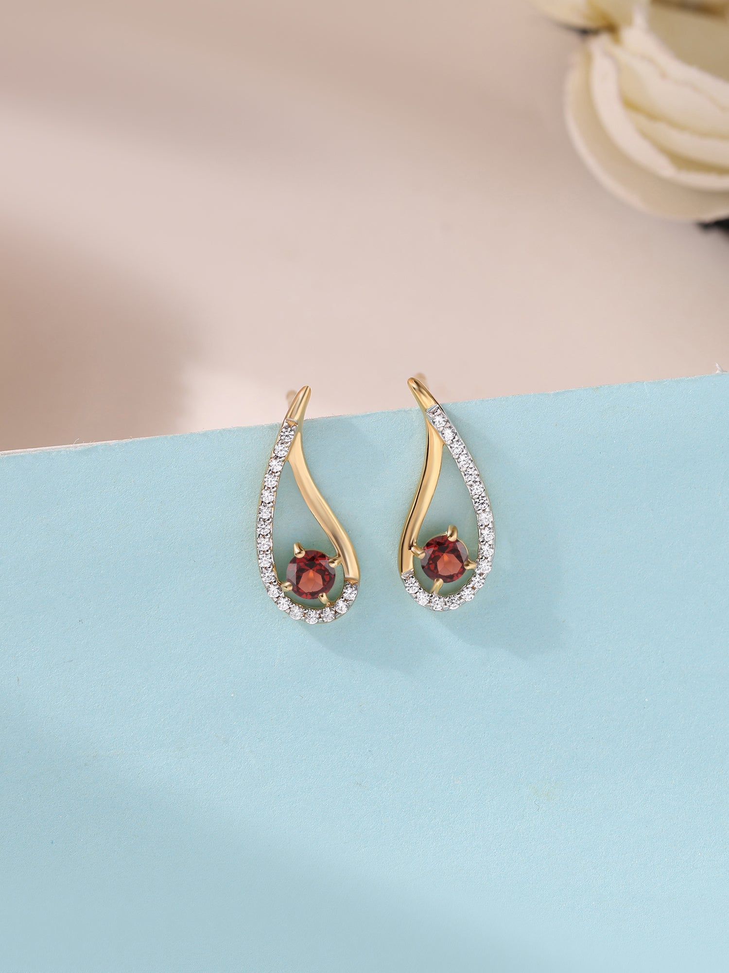 Pear-fect Twisted Garnet Gold Earrings