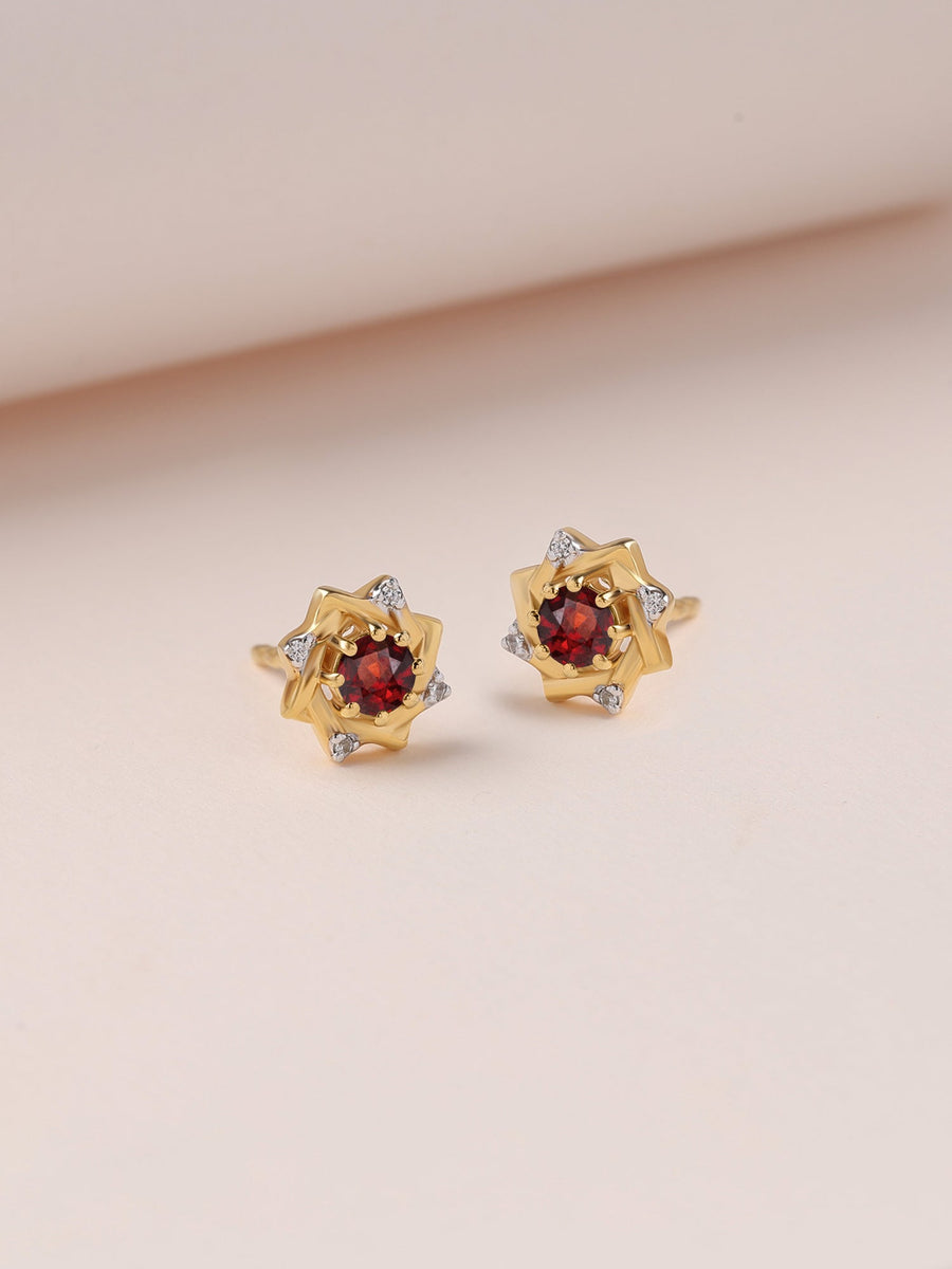 Garnet Woven Square Gold Earrings