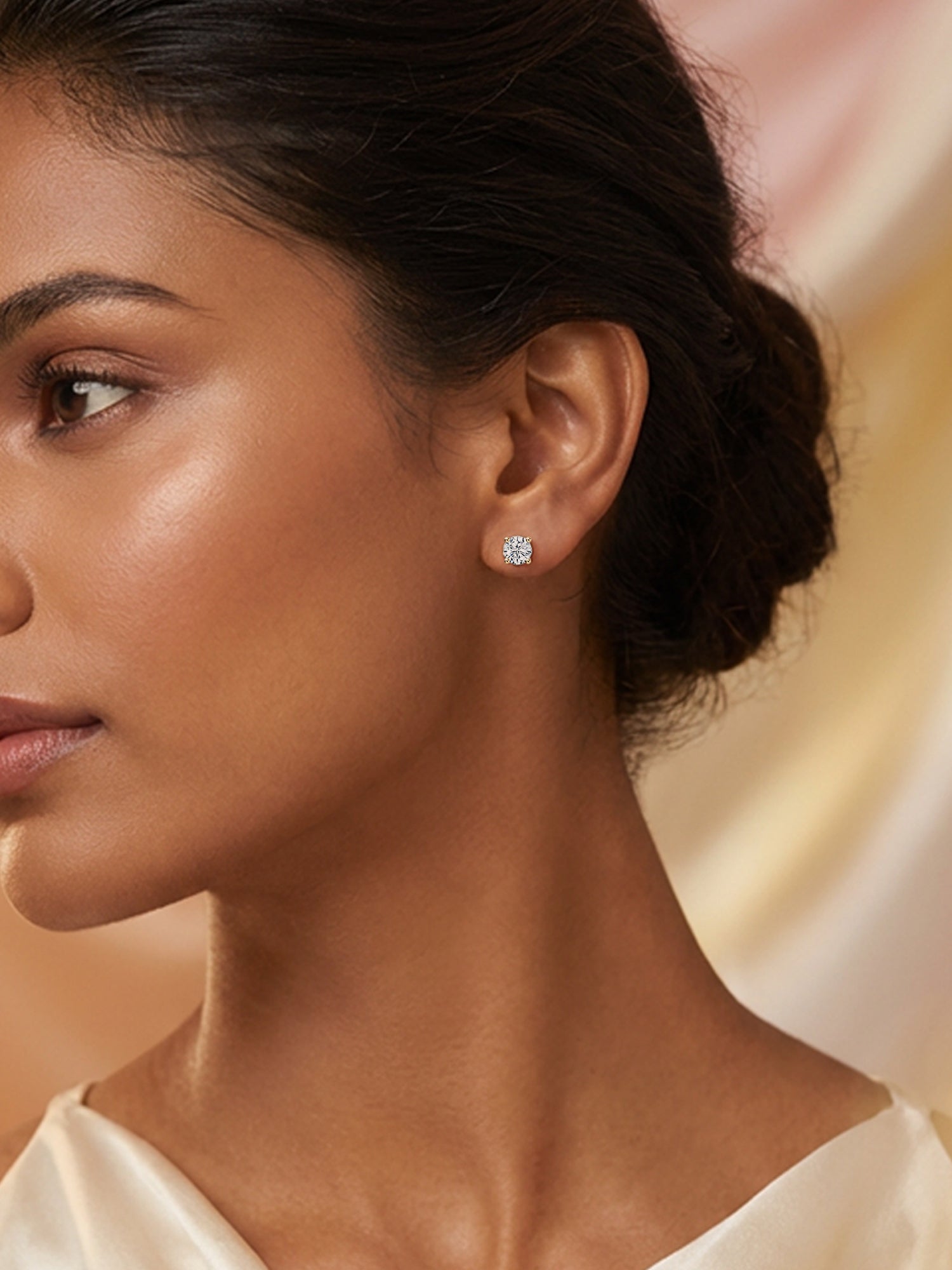 1 Carat Glowframe Studs