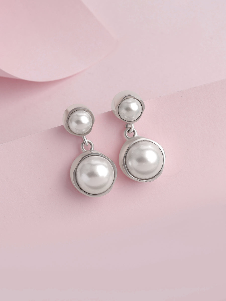Elegant Pearl Statement Earrings