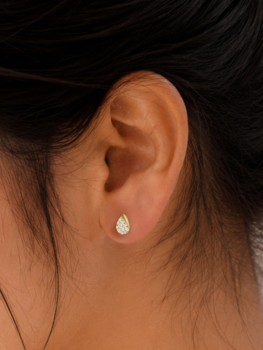 9K Yellow Gold Lab Grown Diamond Teardrop Stud Earrings