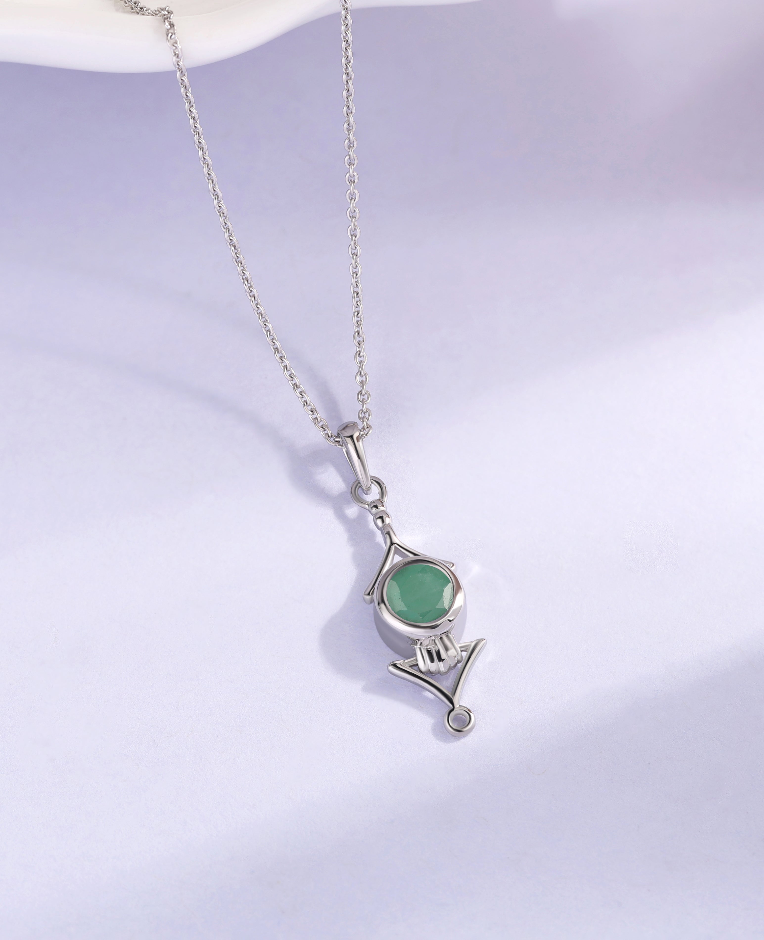 Regal Emerald Necklace in Silver