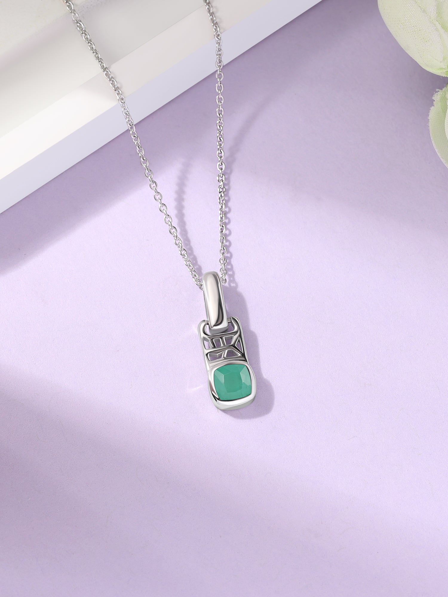 Emerald Geometric Silver Pendant with Chain