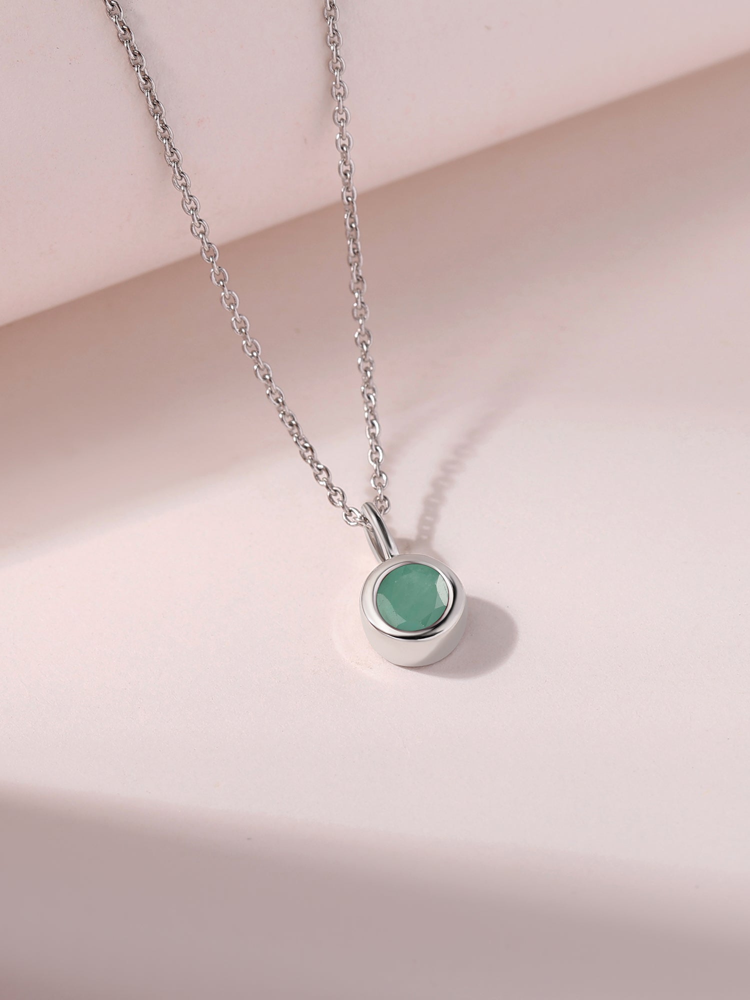 Emerald Round Solitaire Pendant with Chain