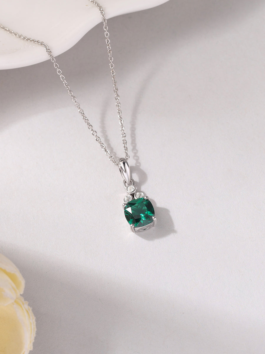 Emerald Bloom Silver Pendant with White Topaz