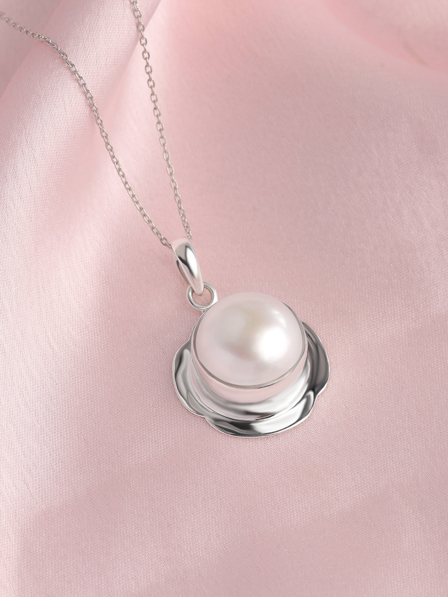 Baroque Pearl Sculpted Silver Necklace