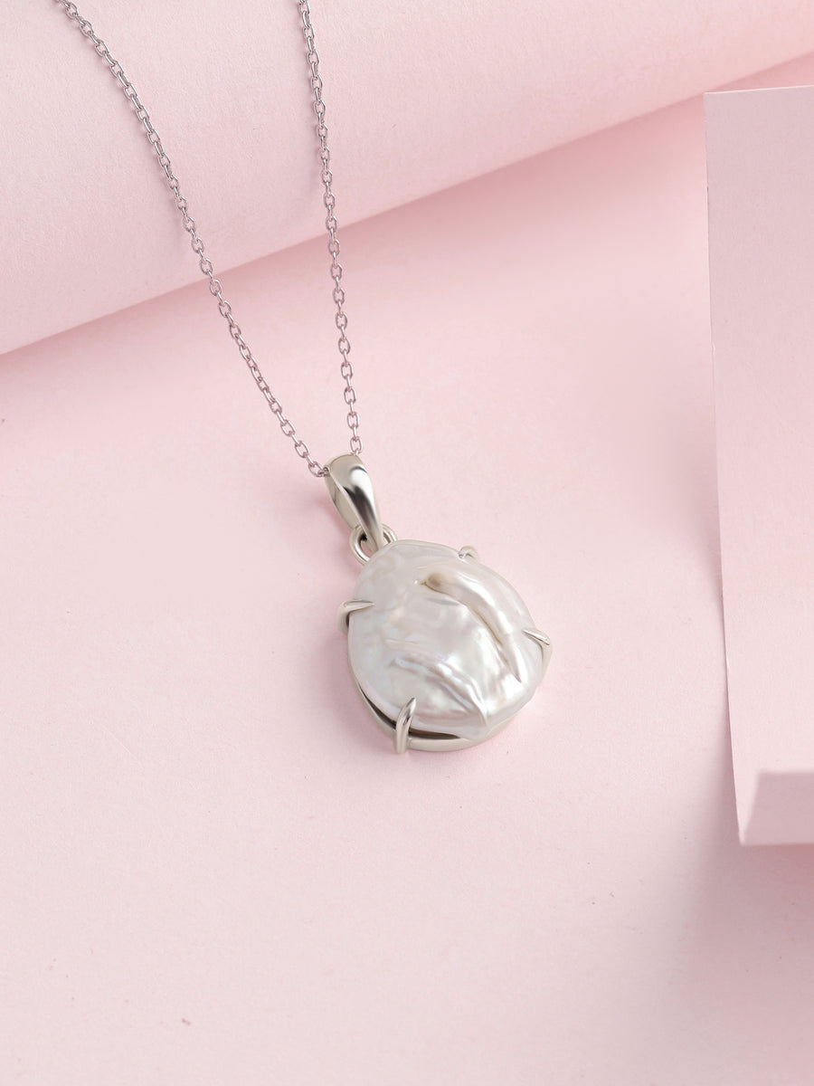 Baroque Pearl Silver Pendant Necklace