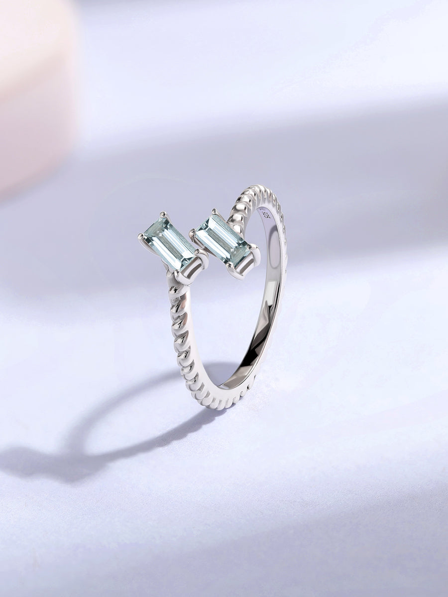 Natural Aquamarine Sleek Silver Baguette Ring