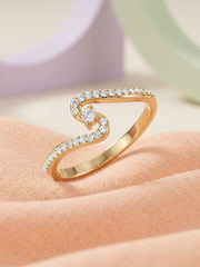 Lab Grown Wave Diamond Ring In Gold