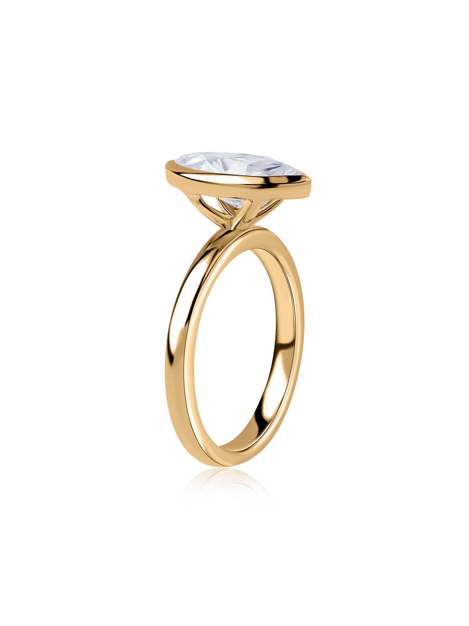 Ethereal Pear Lab Diamond Gold Ring