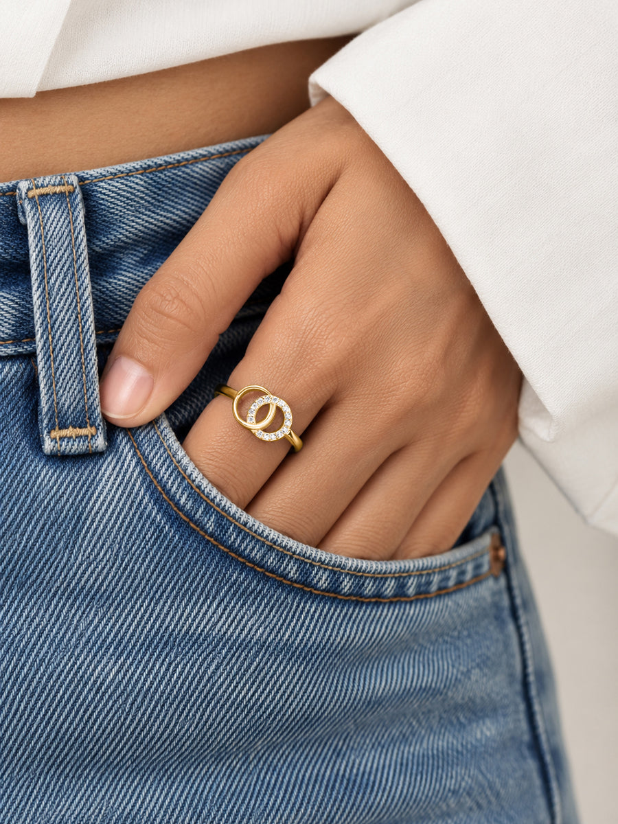 Interlocking Circle Lab Grown Diamond Vermeil Gold Ring