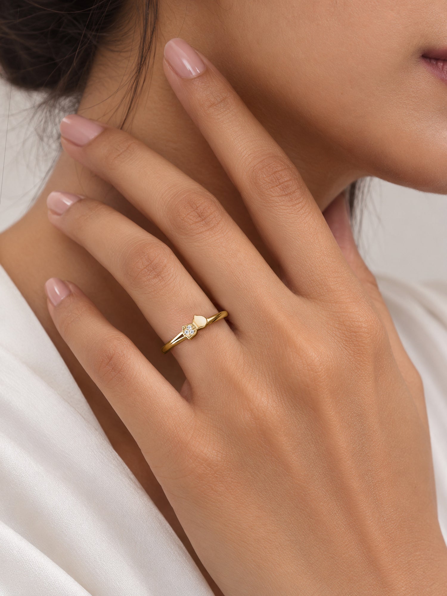 Petal Centre Lab Grown Diamond Vermeil Gold Ring