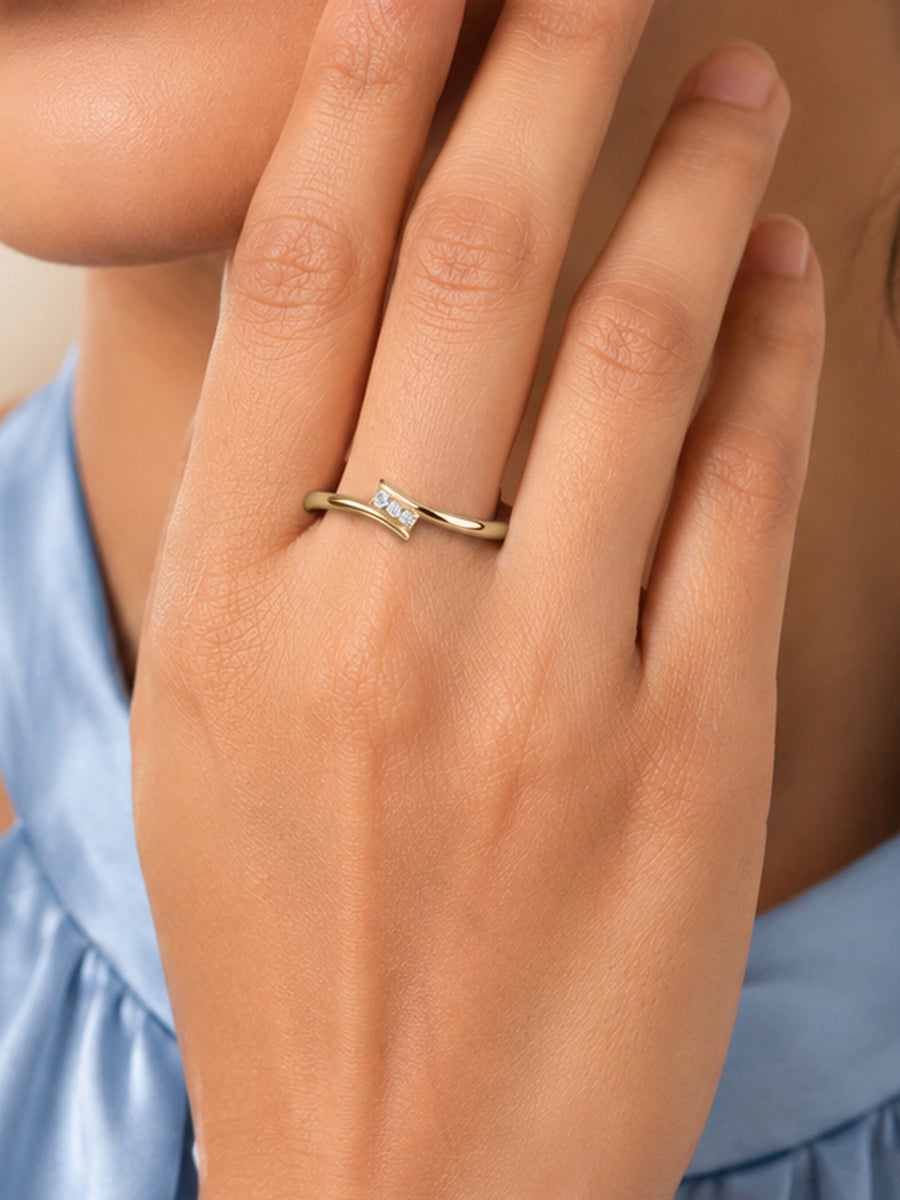 9K Yellow Gold Lab Grown Diamond Crossover Ring