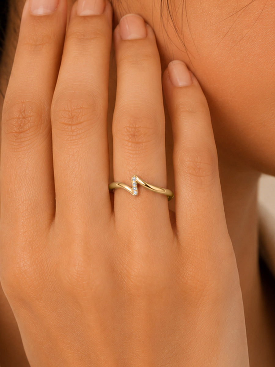 9K Yellow Gold Lab Grown Diamond Ribbon Ring