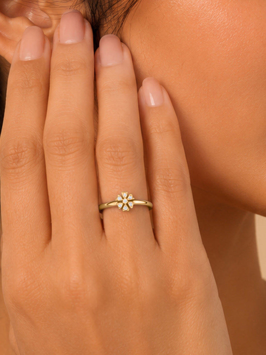 9K Yellow Gold Lab Grown Diamond Starburst Ring