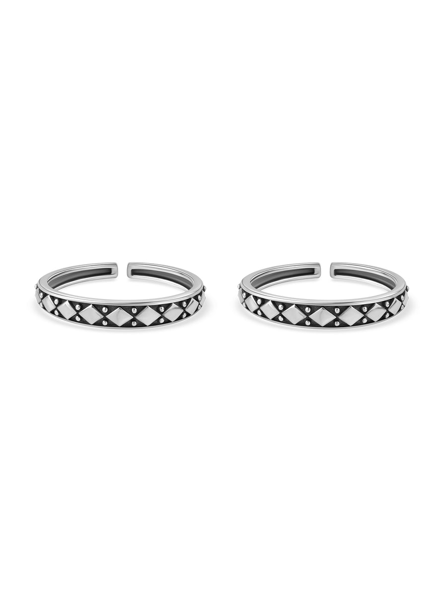Classic Pattern Oxidised Silver Adjustable Toe Rings