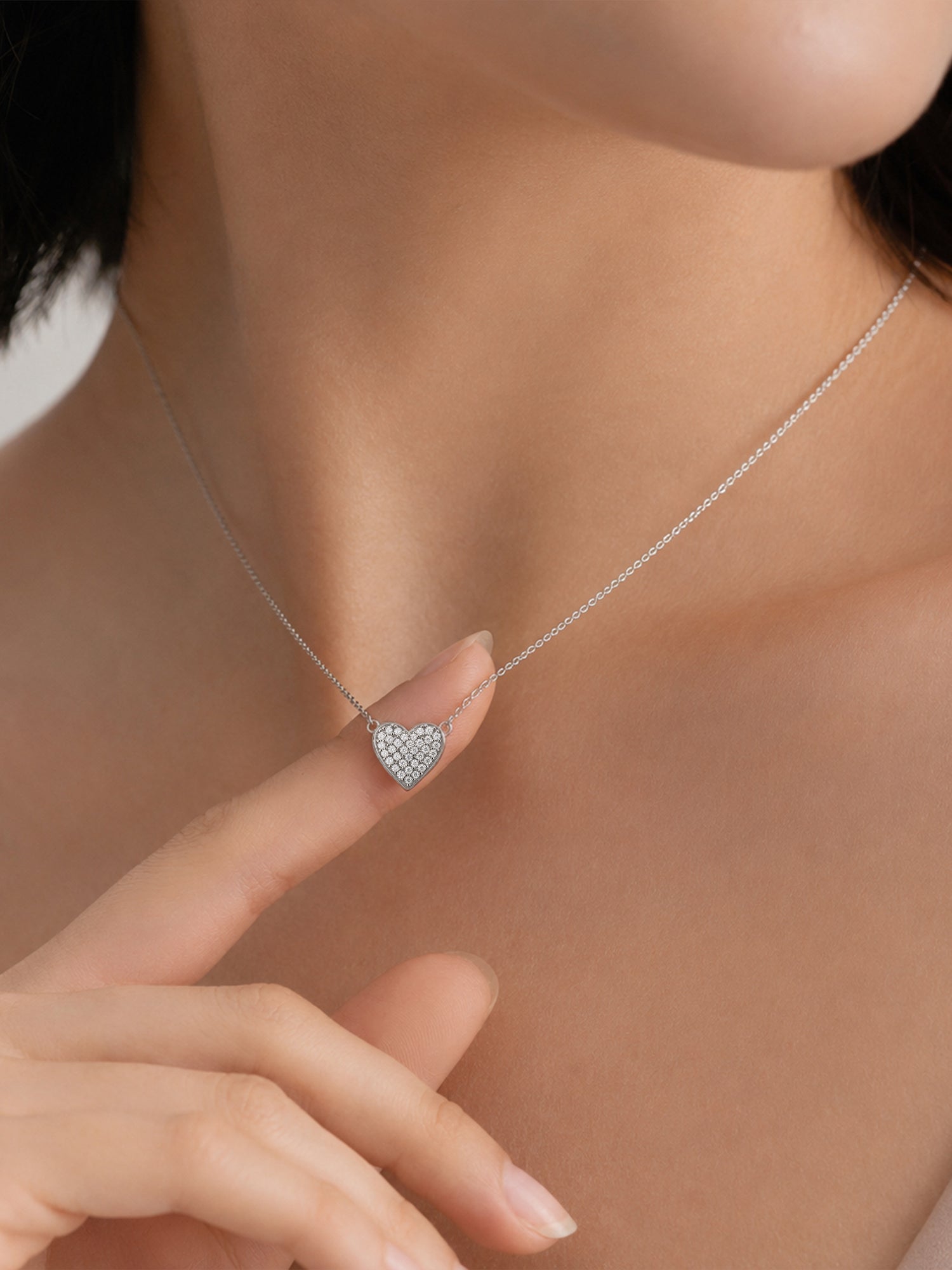 Diamond Look Heart Necklace In 925 Silver